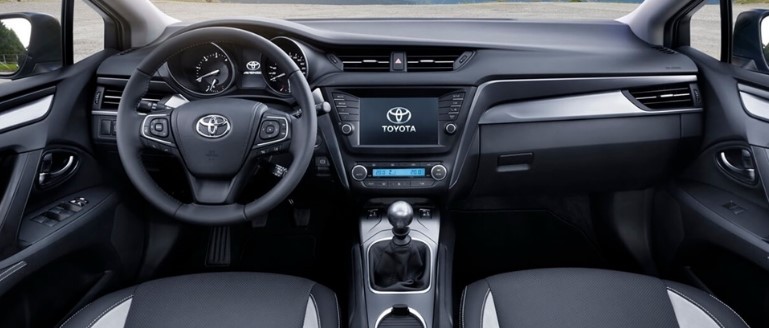 2021 Toyota Avensis has more security features inside