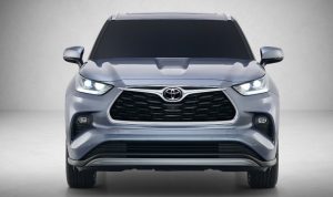 2021 Toyota Kluger front view