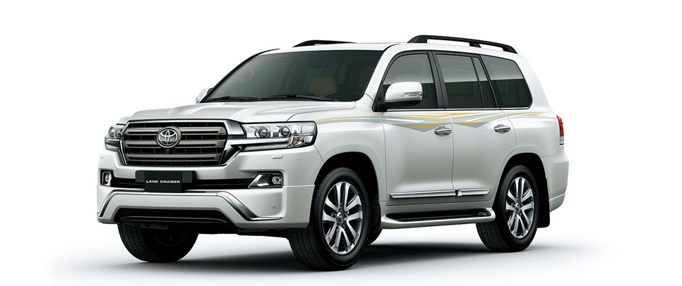 2021 Toyota Land Cruiser 300 with new exterior design