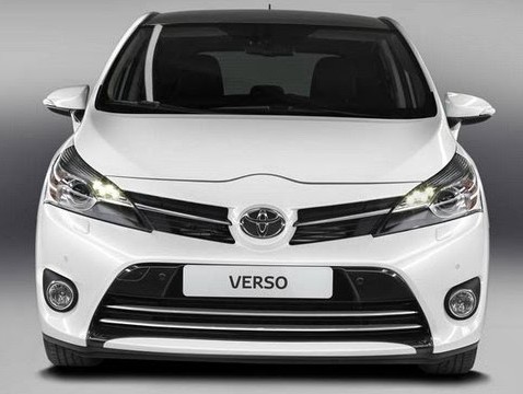 2021 Toyota Vesro Front View