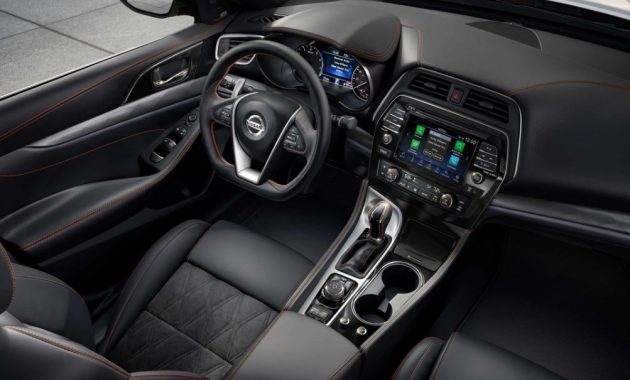 2021 Nissan Maxima Navigation and Infotainment Features