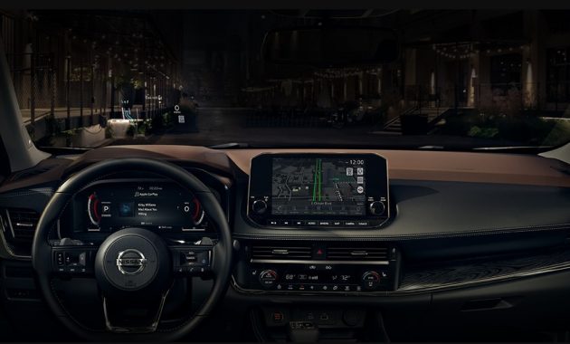 2021 Nissan Rogue Dashboard and Features