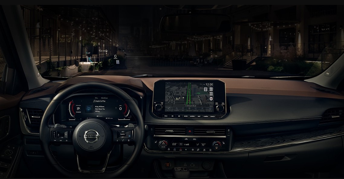 2021 Nissan Rogue Dashboard and Features