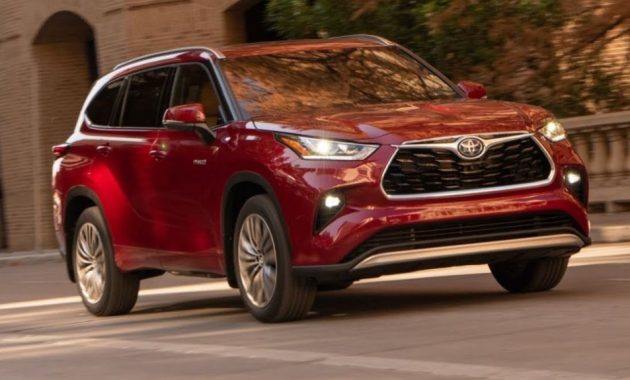 2022 Toyota Highlander with new exterior layout