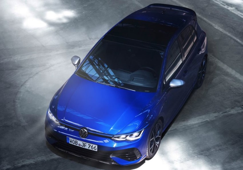 2022 Volkswagen Golf R Performance