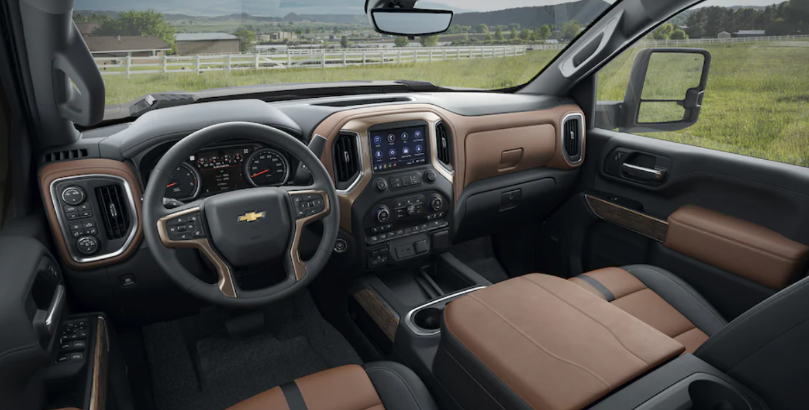 2024 CHEVROLET SILVERADO 3500HD Interior