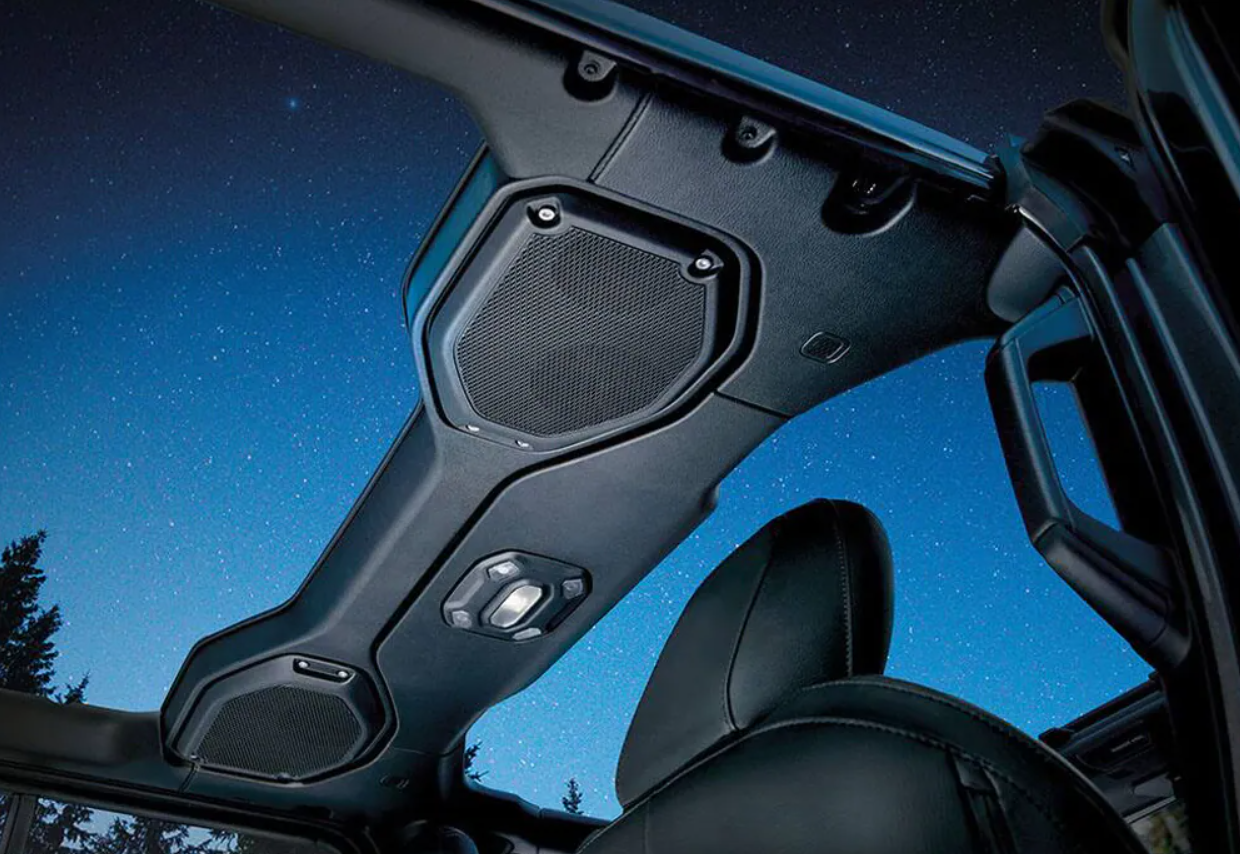 2024 Jeep Wrangler Interior